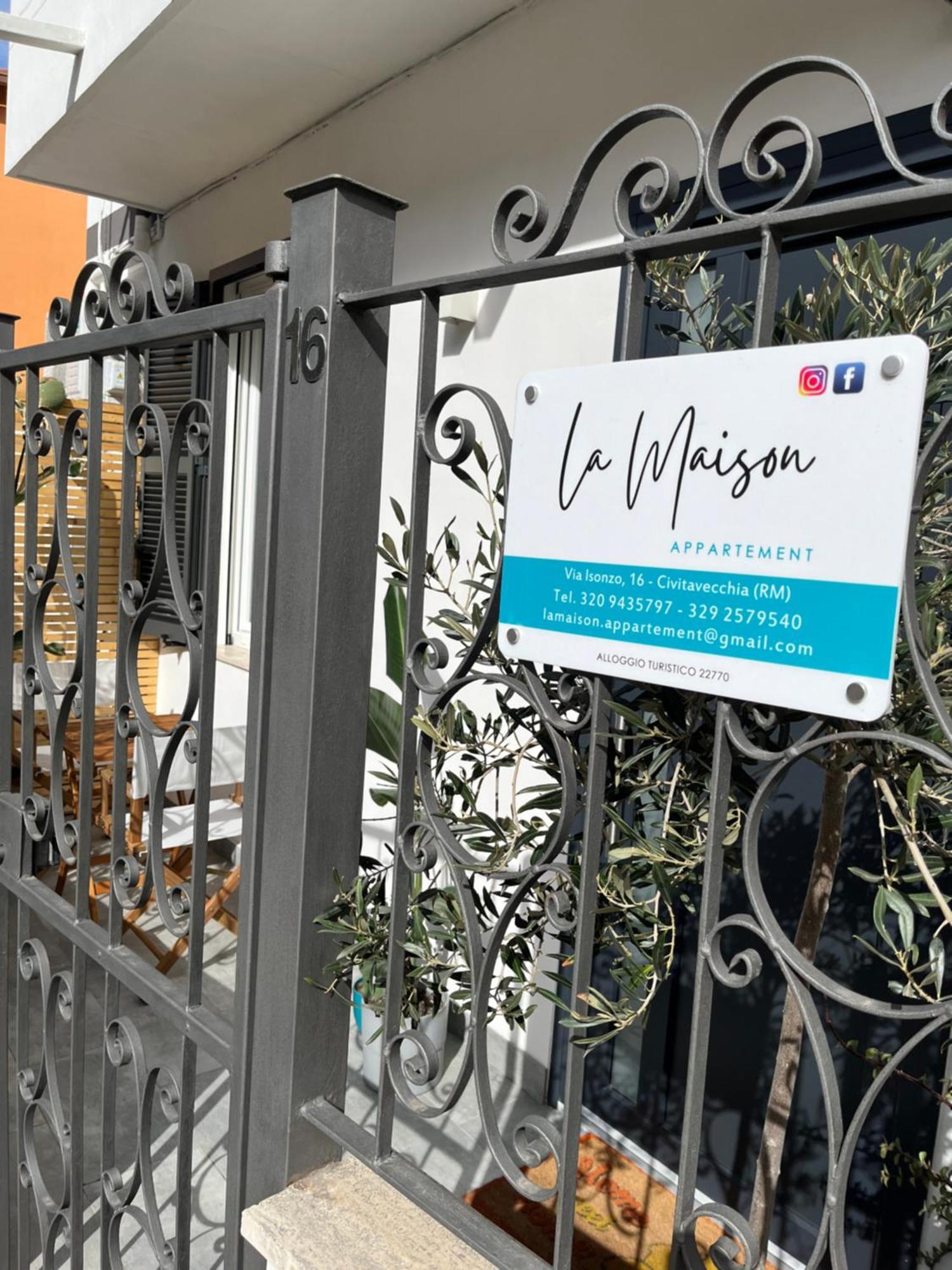 La Maison Appartement - A 200M Dal Porto Civitavecchia Exterior foto